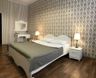 Мини-отель Белое Озеро Томск Номер стандарт с 1 двуспальной кроватью-4